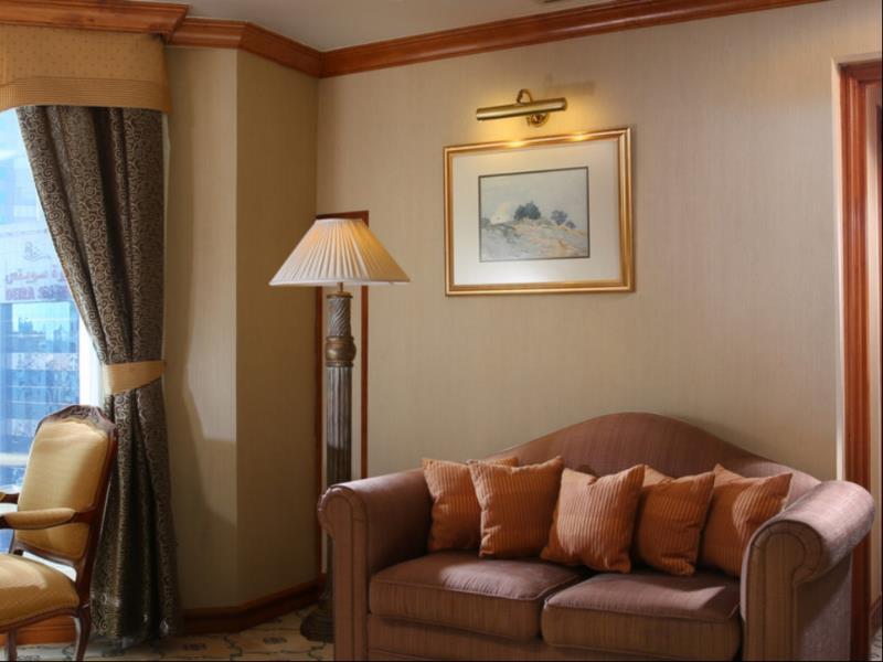 Knight Castle Hotel Dubai Exterior photo A picture light above a painting