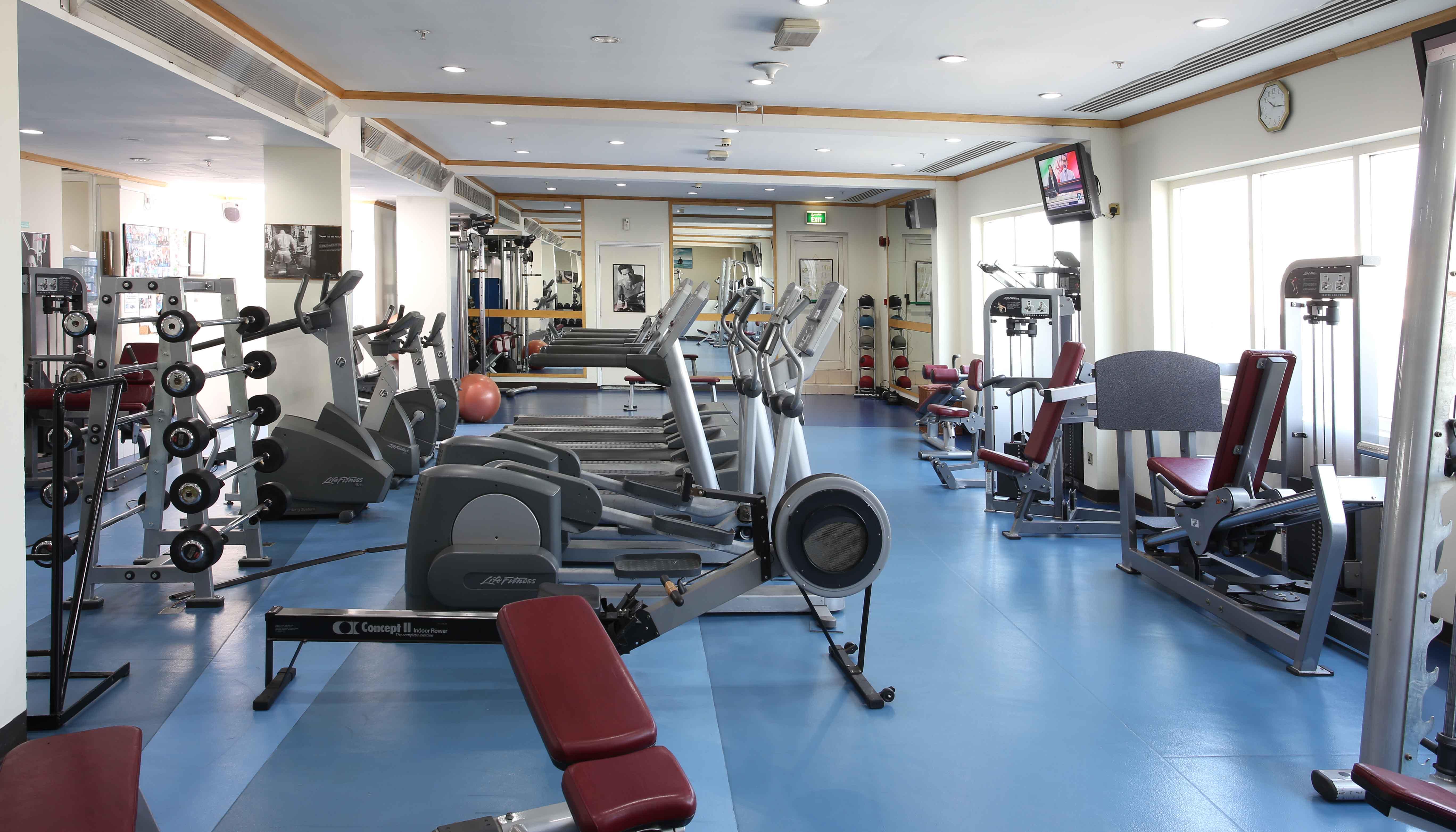 Knight Castle Hotel Dubai Exterior photo A gym in Dubai