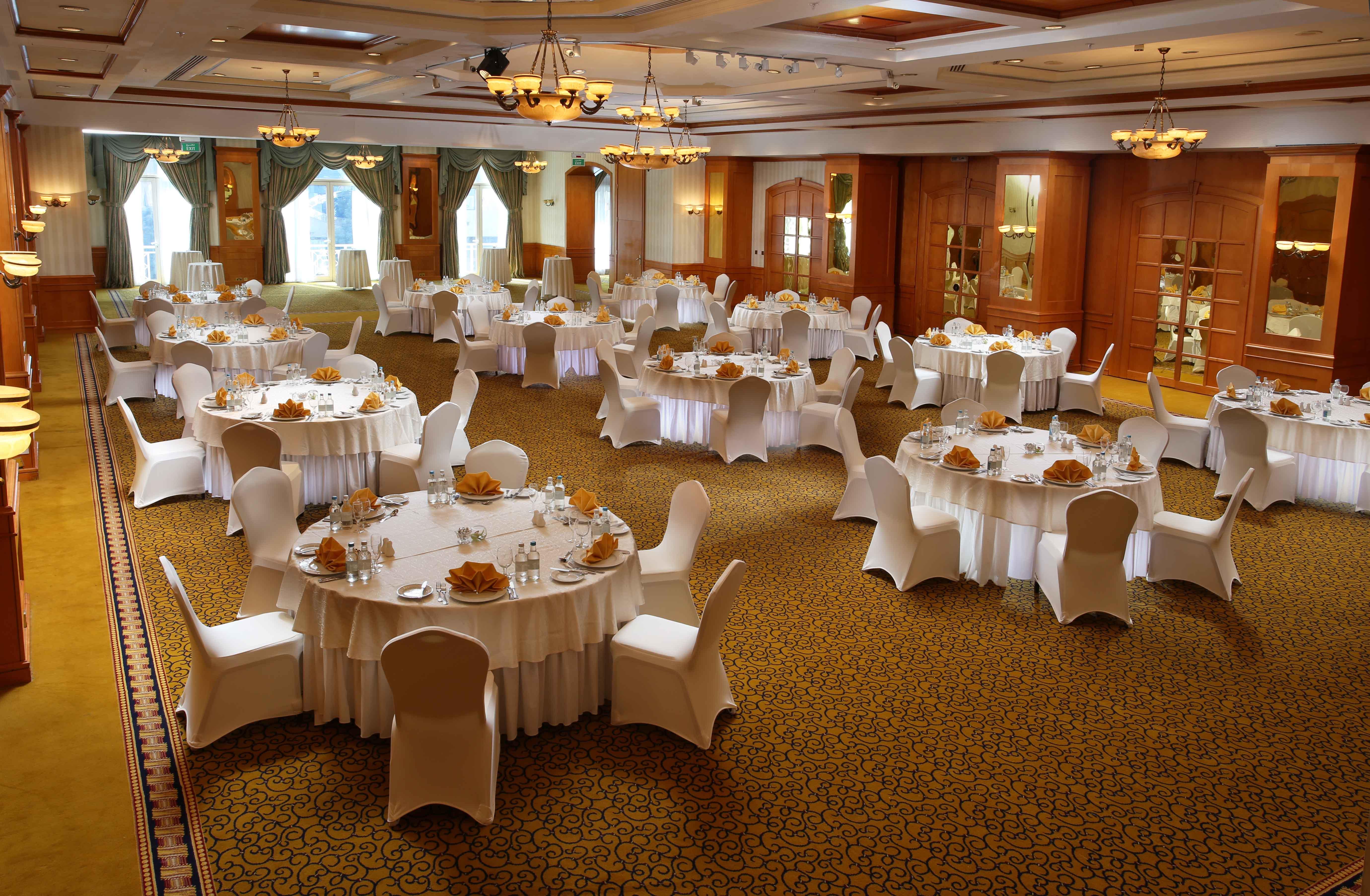 Knight Castle Hotel Dubai Exterior photo The ballroom