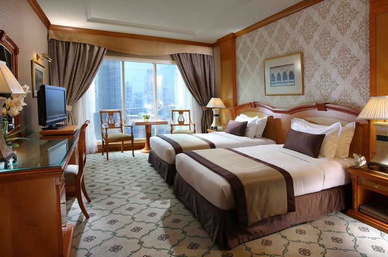 Knight Castle Hotel Dubai Exterior photo A room at the hotel