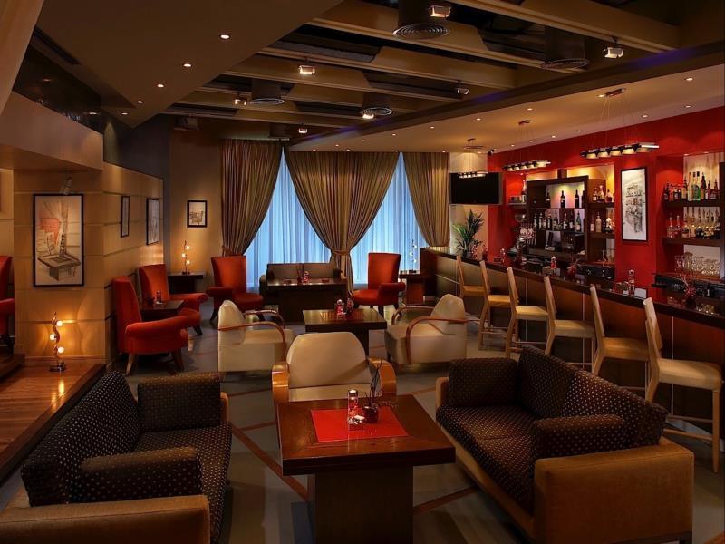 Knight Castle Hotel Dubai Exterior photo The bar at the hotel
